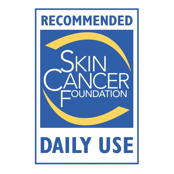 Olay Complete Daily Moisturizer for Normal Skin, NEW!SPF 15, 4 Fl Oz. EXP 2/25 - Picture 6 of 12